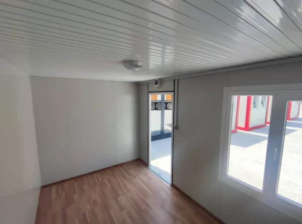 9.6m² Mini-Bürocontainer Classic-Linie