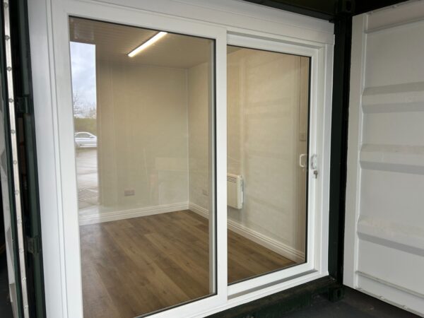 7.2m² Mini-Bürocontainer Classic-Linie