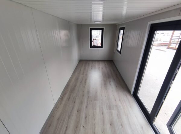 14.4m² Silver Line Bürocontainer