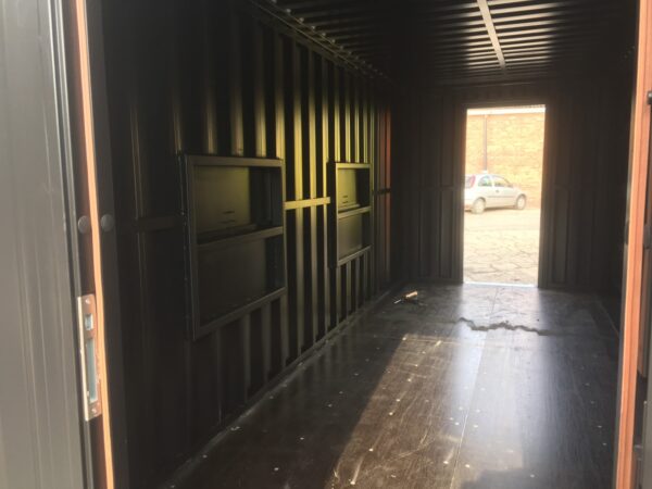 burocontainer-4 Mobile Container-Bar aus 20ft Side Door Container